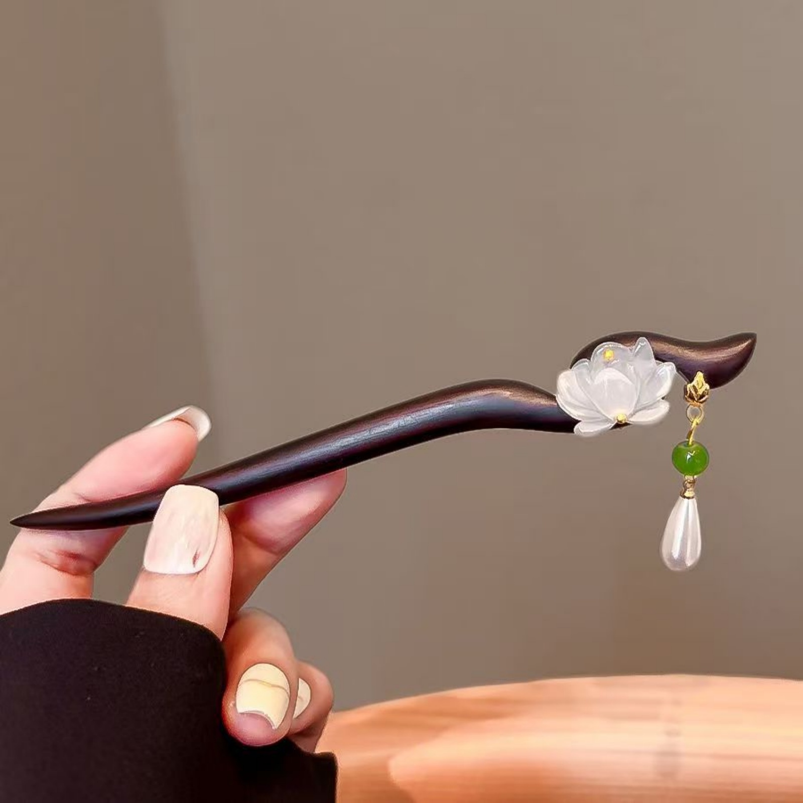 1PC Elegant Lotus Wood Hair St - Jewelry Making For Adults avis et prix