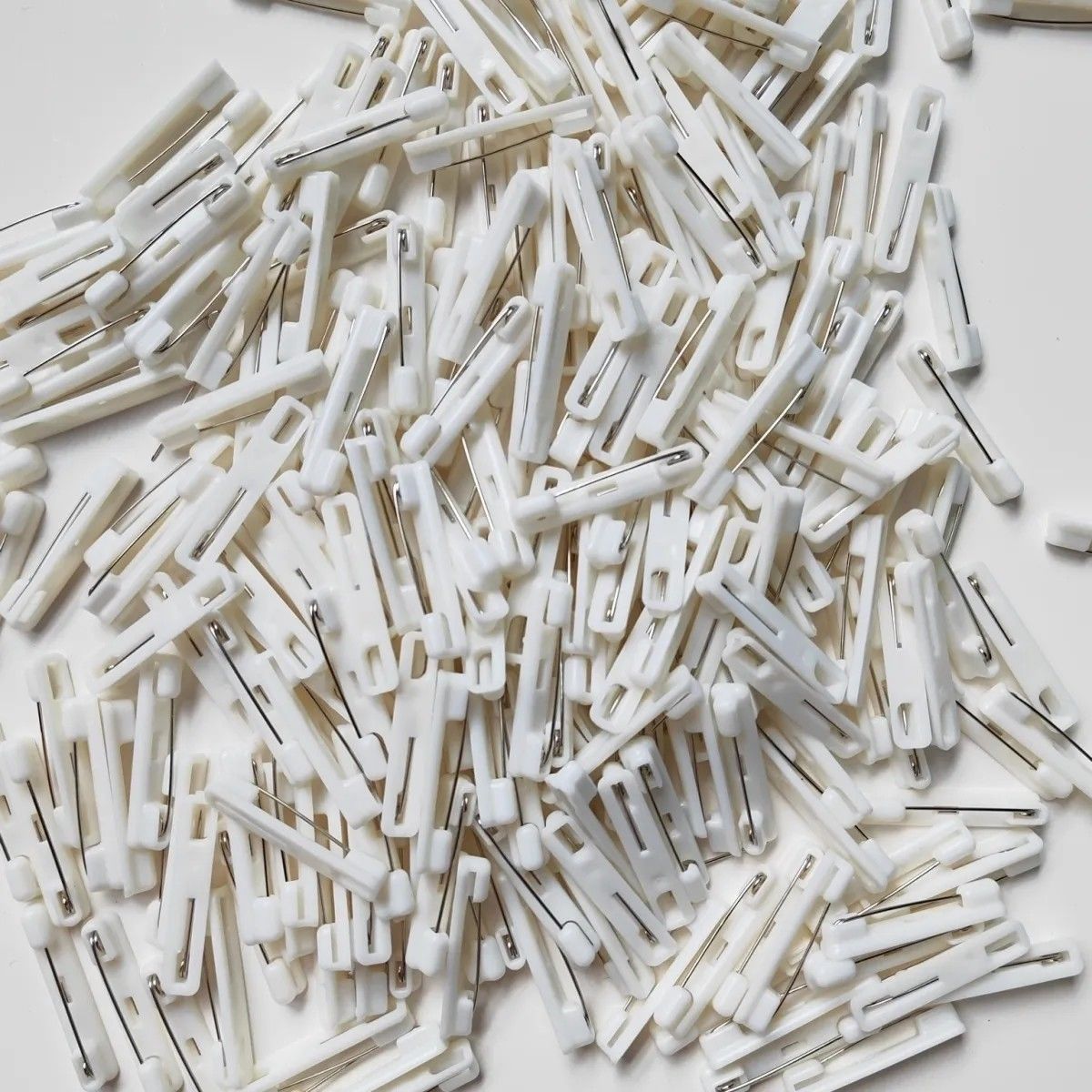 100pcs/Lot Safety Brooch Pin B - Jewelry Making Event avis et prix